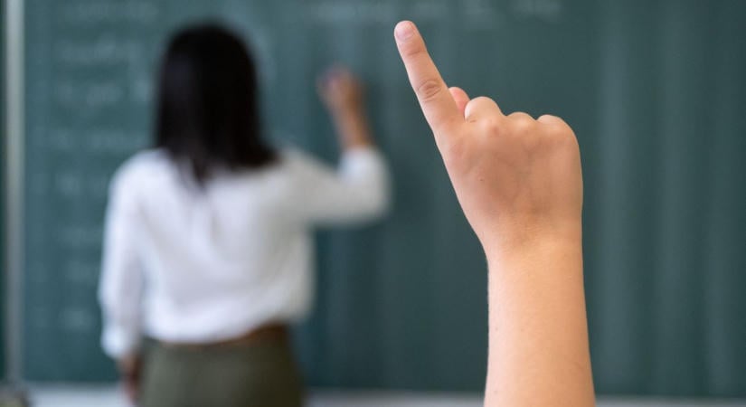 Van, amikor adhat egyest a tanár a hiányzó házira