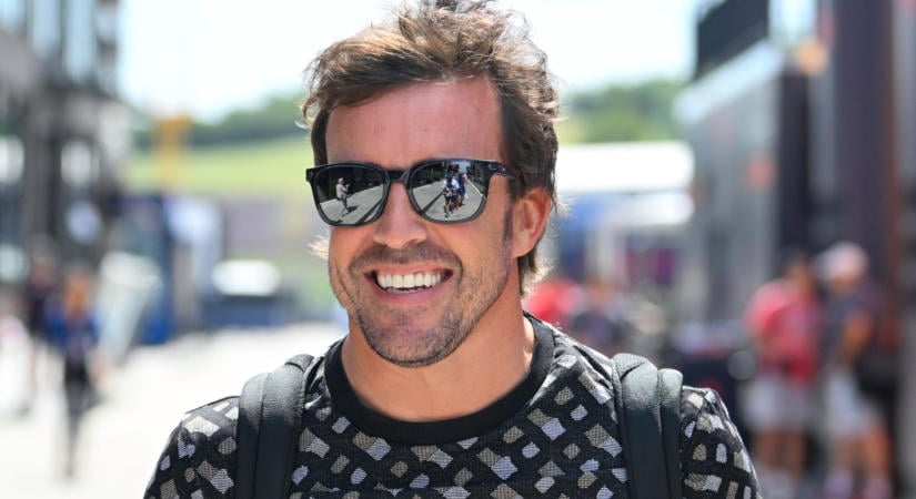 Meglepő bejelentést tett Fernando Alonso