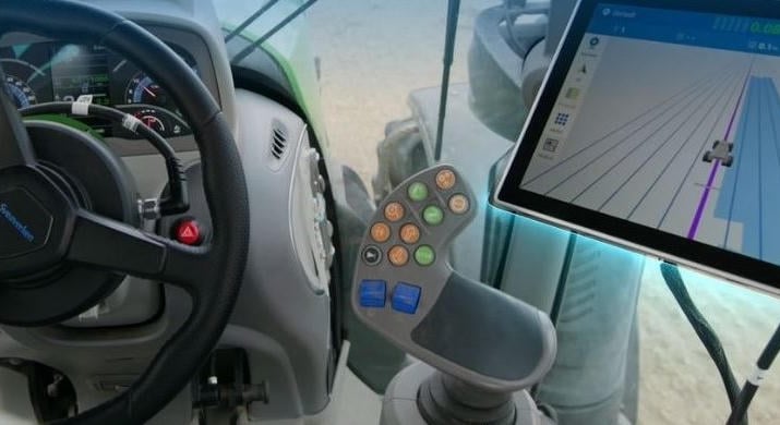 Az öreg MTZ-t is felokosította a svéd robotkormányzási rendszer, magyar gazda számolt be a hatalmas előrelépésről