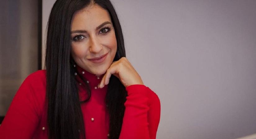 Stana Alexandra hátizma is nagyon beszédes