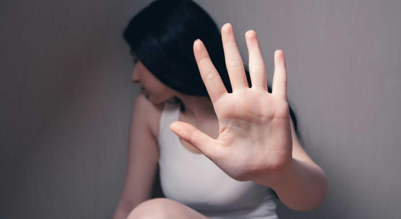 Szigorít a büntető törvénykönyv: elfogadták a kényszerházasság-ellenes törvényt