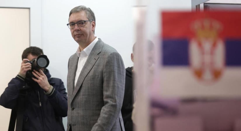 Vucic elismerte vereséget a szerbiai választásokon