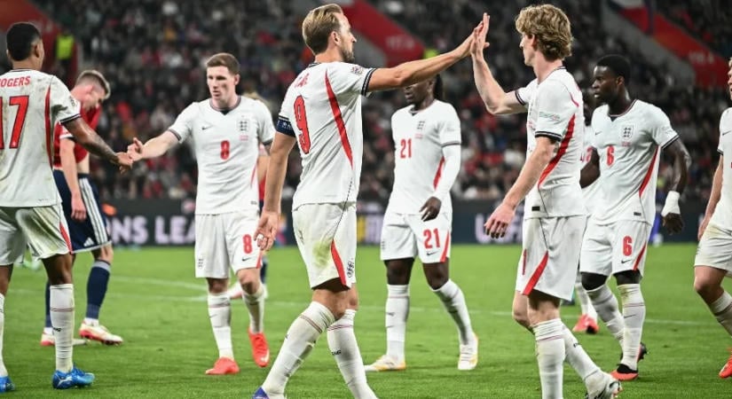 Gordon és Kane góljaival győztek az angolok