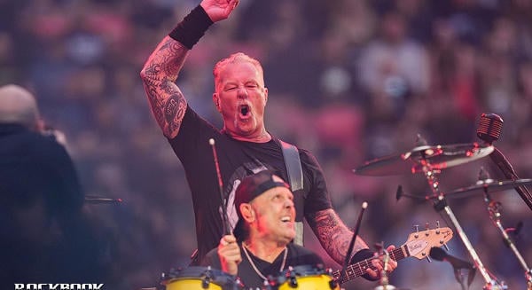 Közös kollekciót dobott piacra a Metallica és az Adidas Originals (fotók)