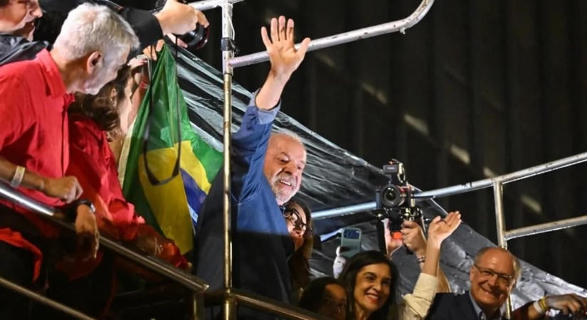 Történelmi választás zajlott Brazíliában, Lula da Silva nyert