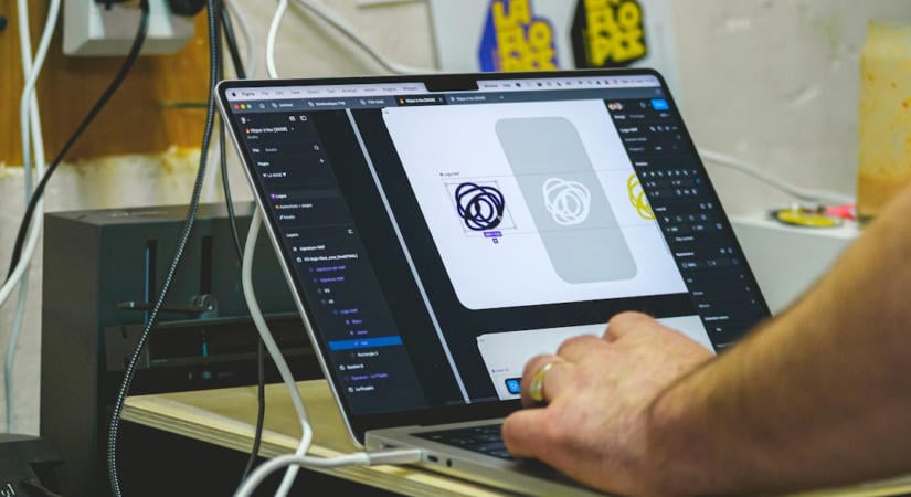 AI-generált plakátok egyhangúsága ellen, így kérj egyedi stílust a ChatGPT-től