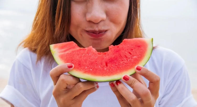 5 jel, hogy ideje kidobni a felvágott görögdinnyét