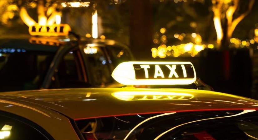 Egyre nehezebb taxit fogni Kecskeméten: megtudtuk, miért maradnak hoppon az utasok