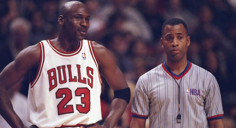 Irtózatos összegért kelt el Michael Jordan egyik „utolsó táncos” meze