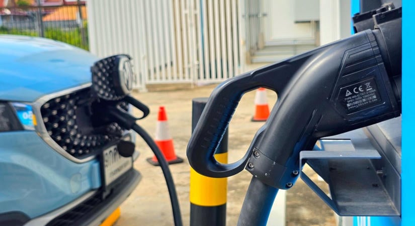 Muszáj elfogadni: már semmi nem állíthatja meg az elektromos autók forradalmát – a szemünk előtt zajlik az elmúlt évszázad legnagyobb átalakulása