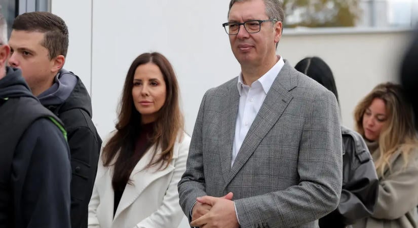 Aleksandar Vucic is Orbán Viktor sorsára jutott, elismerte vereségét az előrehozott választáson