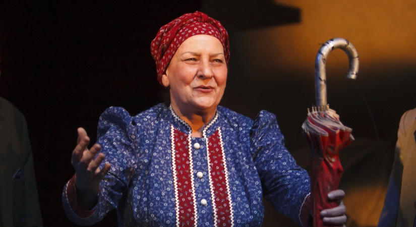 Dráma - Sztrókot kapott a Hevesi Sándor Színház színésznője, a legendás Kisváros című sorozat egykori szereplője