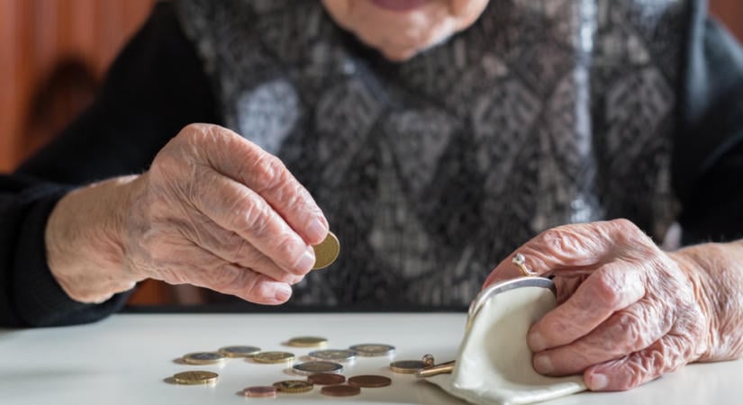 120 ezres nyugdíjminimum: komoly ára lehet az új intézkedésnek