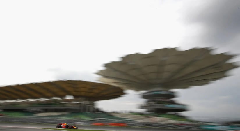 F1 menetrend: Állíts ébresztőt, Malajziában rendezik a Bahreini Nagydíjat!