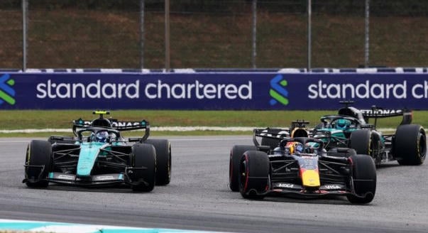„Sokkal jobban érezte” – Antonellit bosszantották Verstappen képességei, de tanulna tőle