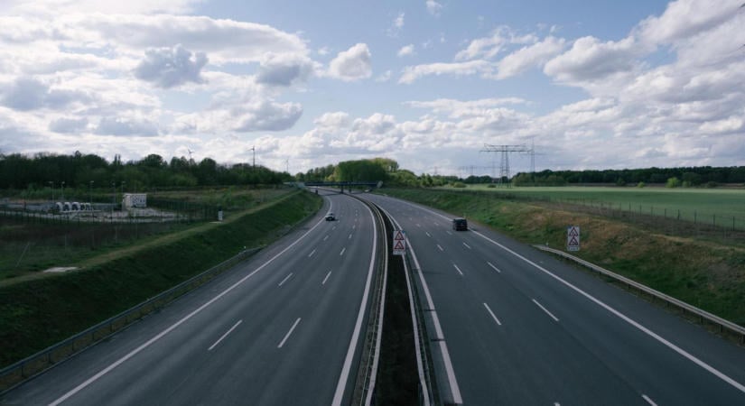 Óvatosan a gázpedállal: átlagsebességet mérnek a szlovén autópályákon