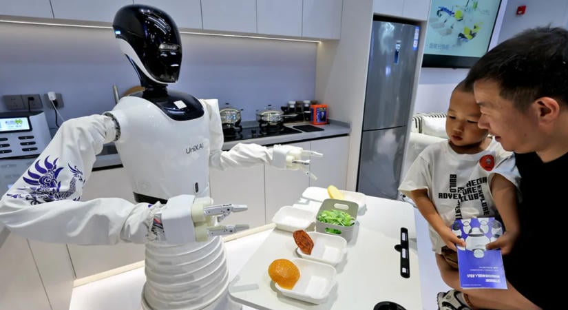 Hamarosan robotok dolgoznak majd mindenhol – de ki fizet, ha elrontanak valamit?
