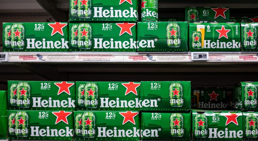 A KFT szerint a Heineken jogtalanul használja a Balatoni nyár címét és refrénjét, ezért szerzői jogi kifogást emel a zenekar
