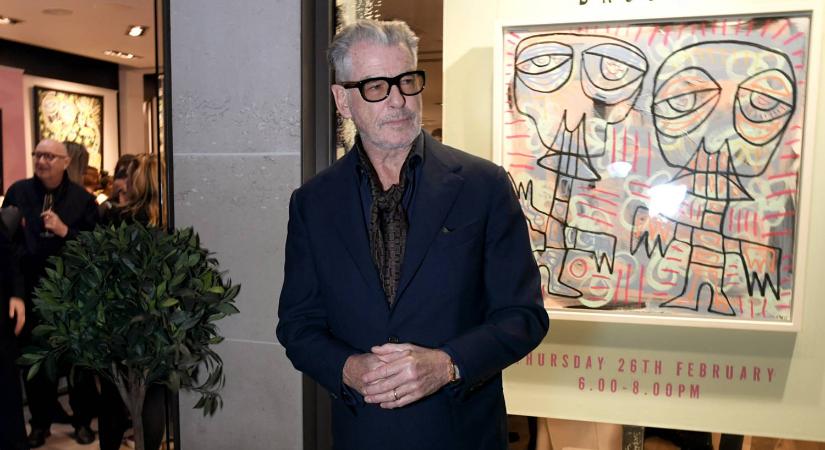 Friss képeken Pierce Brosnan 25 éves fia: mintha a színész fiatal mása lenne