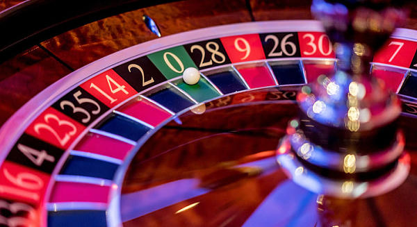 Sicheres Spielen im Online Casino Echtgeld: Zahlungsoptionen und Boni für 2026