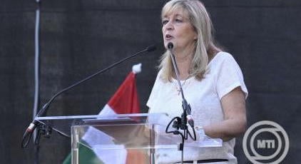 Schmidt Mária: akik be akarják zárni a Terror Házát, a tettesekkel vállalnak közösséget