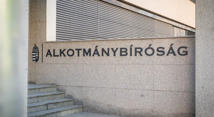 Elkaszálta az Alkotmánybíróság a szolidaritási hozzájárulást, Karácsony Gergely már lépett