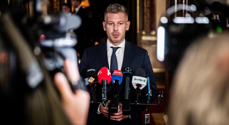 Nem állt szóba a norvég közmédiával Magyar Péter – a Miniszterelnökség szerint volt előre egyeztetett interjú