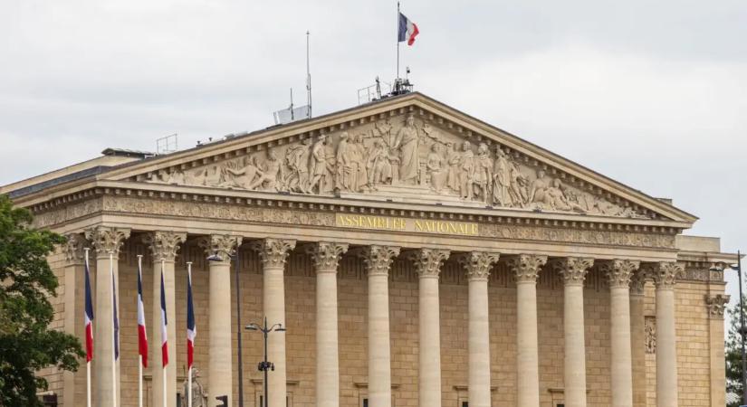 Szigorítaná a francia kormány a választási álhírek terjesztőinek büntetését