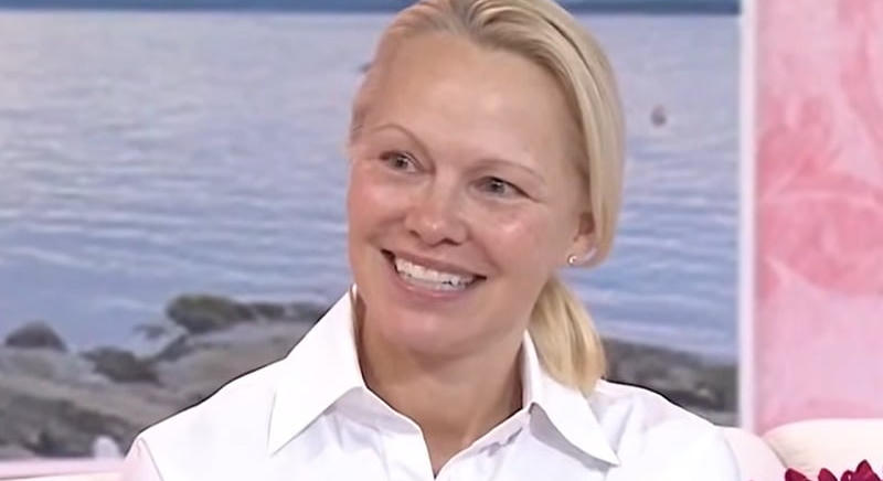 Pamela Anderson is szerepel Mundruczó Kornél új filmjében, amely Velencében debütál