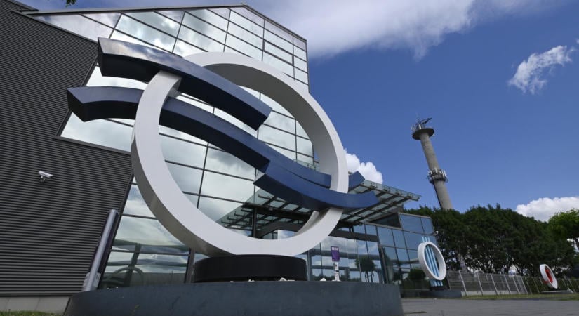 Kirúgta a közmédia új vezetése a Nemzeti Sportrádió főszerkesztőjét