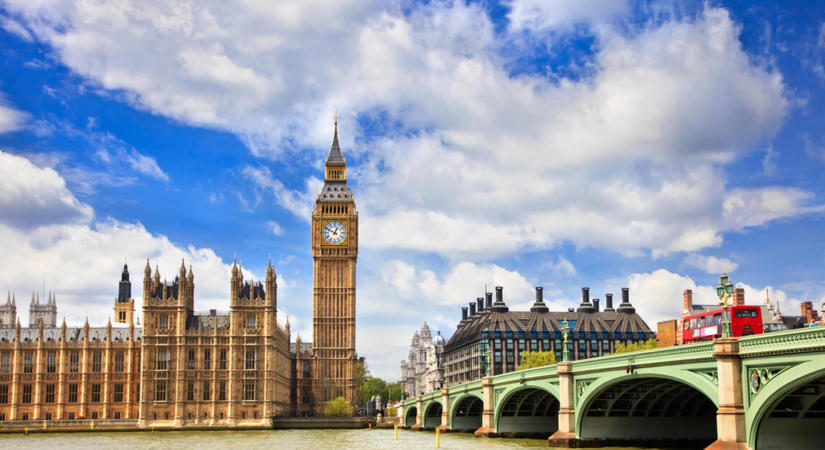 Az oroszok immár a briteket fenyegetik