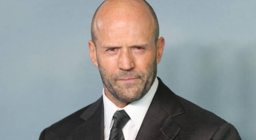 Jason Statham ritkán látott gyerekei tündériek: így öleli egymást a 9 éves Jack és a 4 éves Isabella
