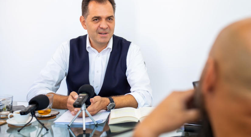 Antal Árpád: jó és igazságos kormányzással lehetne visszaszorítani az AUR-t