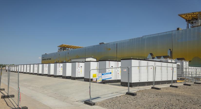Új energiatárolót adtak át Tiszaújvárosban