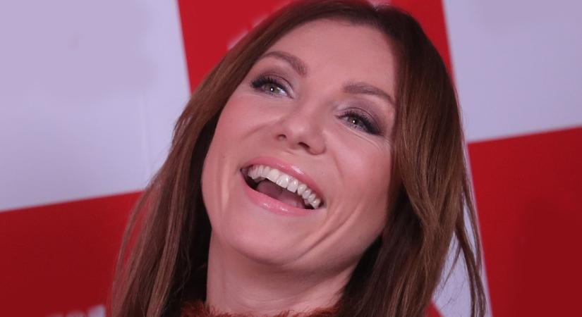 Elolvadunk Rúzsa Magdi hármas ikreitől! Ilyen édesen tényleg csak a négyévesek tudnak falatozni