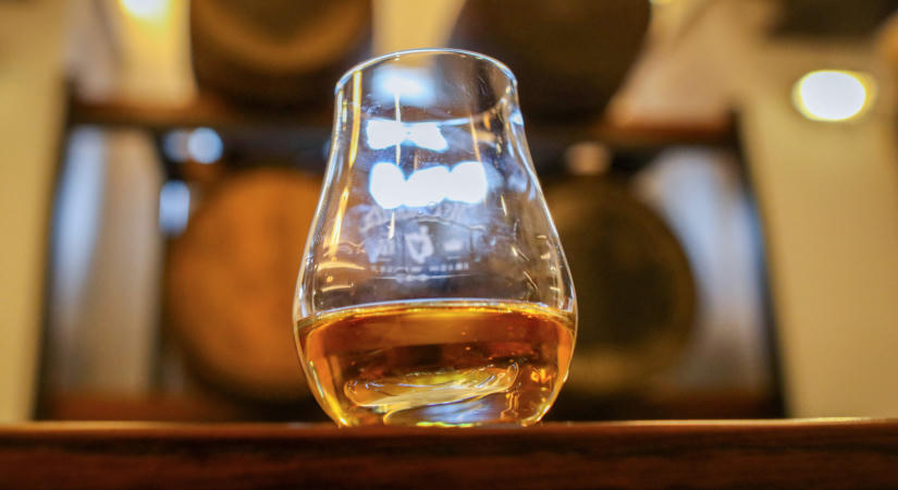 Felfedezték az alkohol váratlan hatását az Alzheimer-kórra