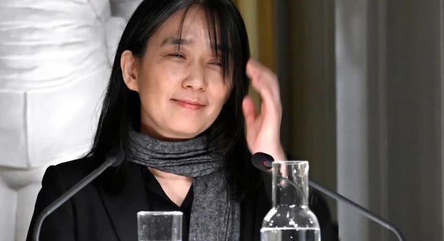 ÁTKELÉSBEN Han Kang: Nem válunk szét / Jelenkor Kiadó