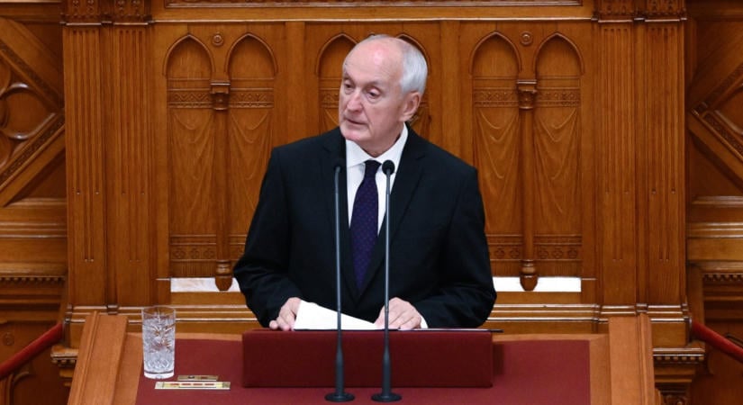 Baka András a parlamentben: Erős ügyészségre van szükség