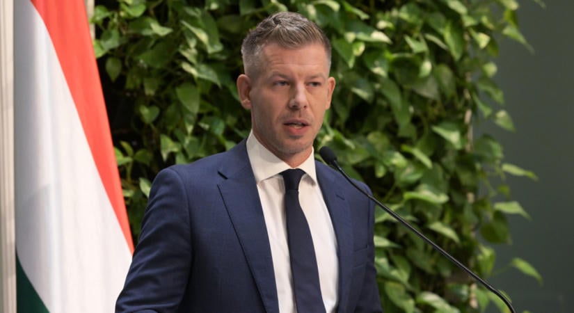 Akár már a héten találkozhat Magyar Péter Volodimir Zelenszkijjel