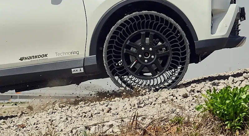 Milyenek lesznek a gumiabroncsok a jövő autóin?