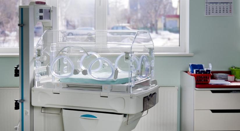 Tamásnak nevezték el a zalai inkubátorban hagyott csecsemőt