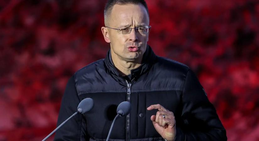 A Tisza Párt meghallgatná Szijjártó Pétert a BYD-s igazolása miatt
