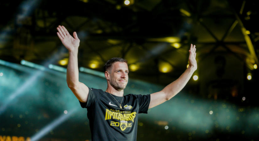 Varga Barnabás duplázott az AEK Athénben, már vezeti a görög góllövőlistát