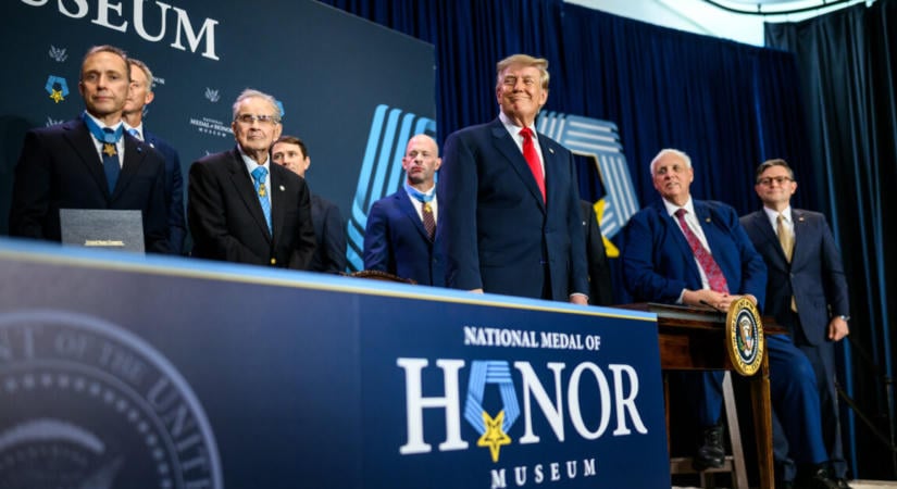 Joe Biden fia nyilvánosan gúnyolta ki Donald Trump fiát, amiből botrány lett