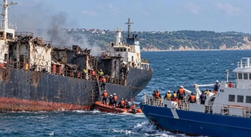 Beszüntették a keresést a dróntámadásban elsüllyedt kereskedelmi hajó legénysége után