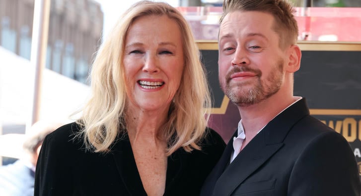 Macaulay Culkin könnyek között búcsúzott Catherine O’Harától az Emmy-gálán