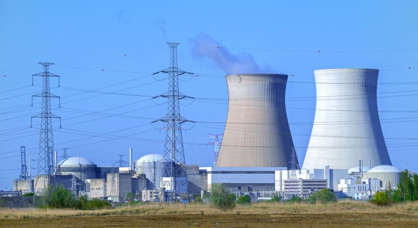 Titkos katonai bázisokat és atomlétesítményeket figyelhettek meg a NATO-tagállamban