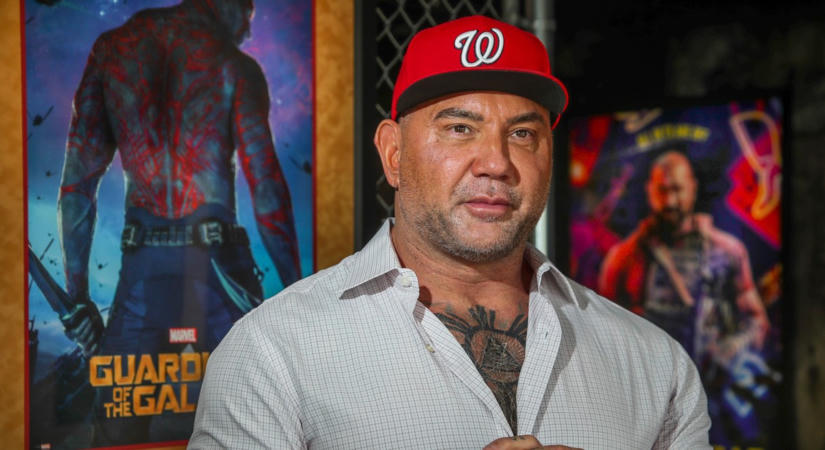 Félistenre gyúrta magát Dave Bautista! Agyrobbantó videón a feszengő szupersztár