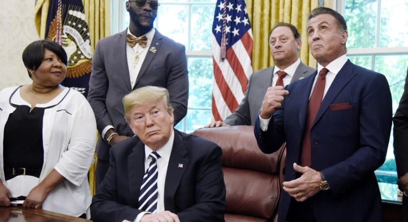 Sylvester Stallone a tévéből tudta meg, hogy Donald Trump hollywoodi nagykövetnek nevezte ki