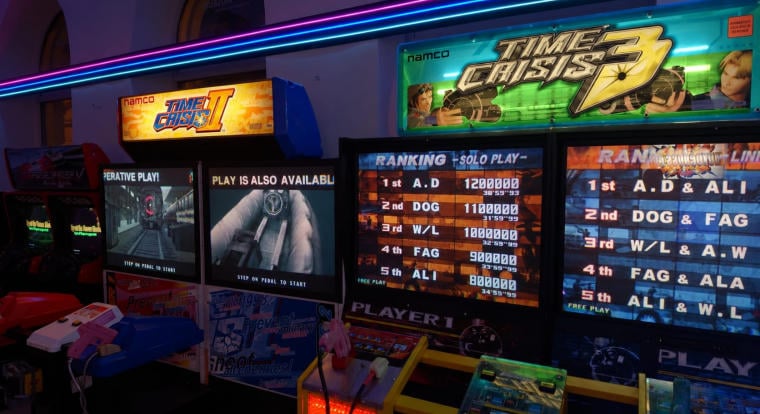 Megnyitott Budapest új arcade múzeuma, ahol a gépeket is kipróbálhatod